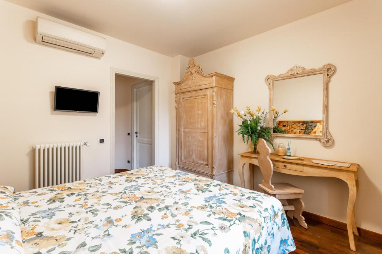Villa Diletta B&B Forte dei Marmi Exterior photo
